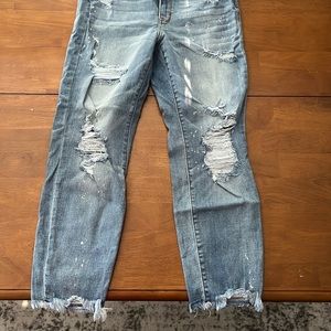 Just blue boyfriend for distressed